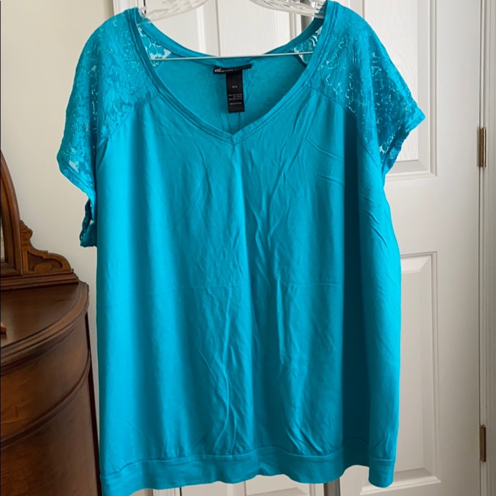 Lane Bryant lace sleeve top